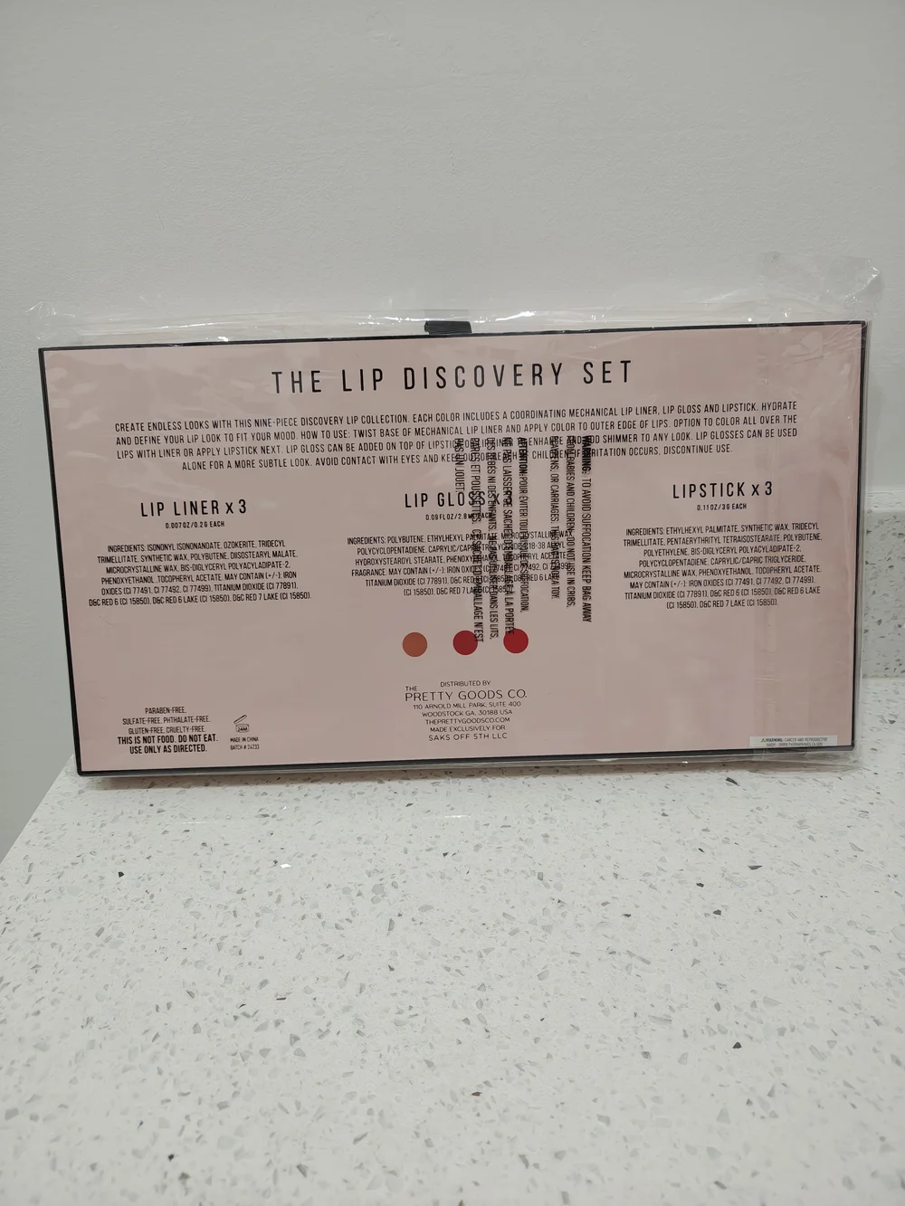 New Saks Fifth Avenue The Lip Discovery Set